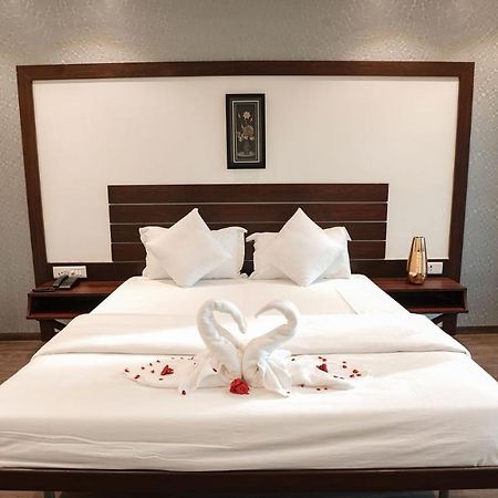 The Windmill Resorts Malvan Exterior photo